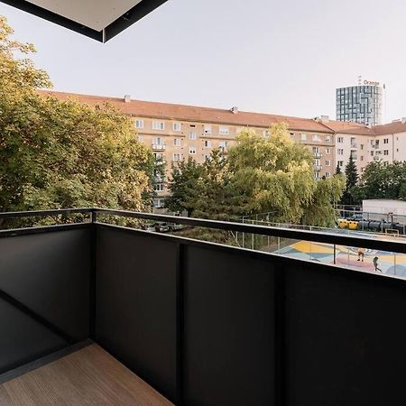 Stylish Apartment Retreat Bratislava Eksteriør bilde